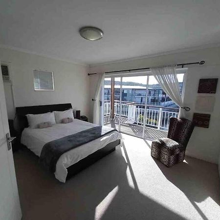 Waterfront - 1 South Quay Lovely Two Bed On Water Knysna Kültér fotó