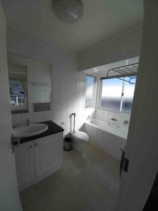 Waterfront - 1 South Quay Lovely Two Bed On Water Knysna Kültér fotó