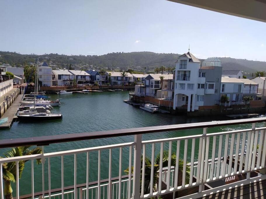 Waterfront - 1 South Quay Lovely Two Bed On Water Knysna Kültér fotó